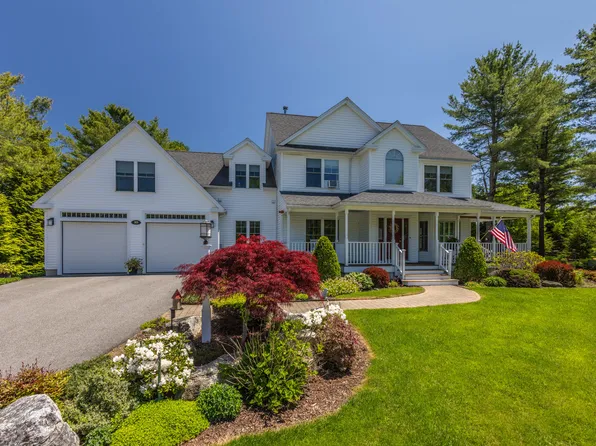 10 Clam Cove Drive, Rockport, ME 04856