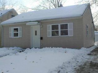 905 Poxson Ave, Lansing, MI 48910