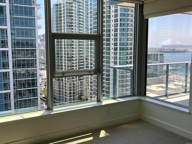 1388 Kettner Blvd #1907 — Photo 8
