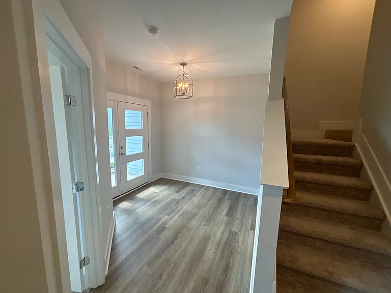 2104 Big Falls Dr — Photo 3