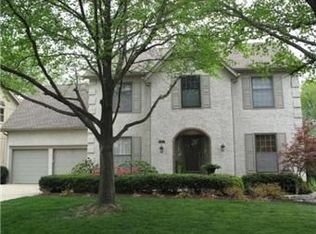 12325 Riggs St, Overland Park, KS 66209