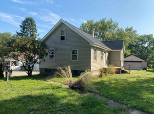 1706 Brodhead Rd, Coraopolis, PA 15108