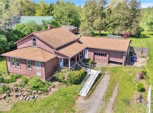 5748 Campbell Blvd, Lockport, NY 14094