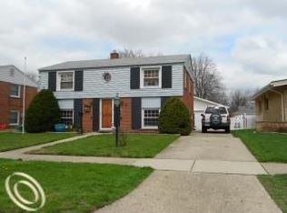 29193 Shirley Ave, Madison Heights, MI 48071