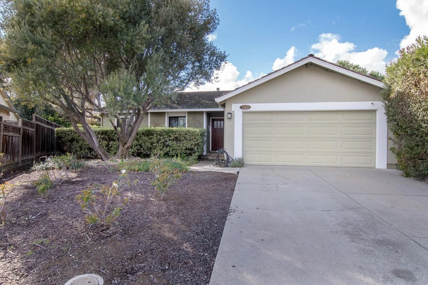 5967 Tandera Ave photo 1