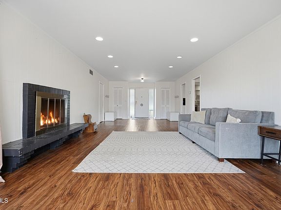 4th image of 2125 Heatherly Rd