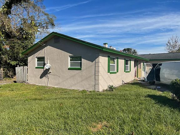 3rd image of 3609 Australian Cir