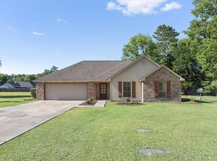 29905 James Chapel Rd N, Albany, LA 70711