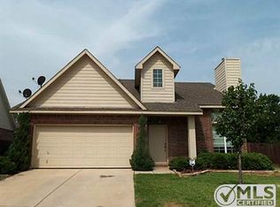500 Mattie Ln, Lake Dallas, TX 75065