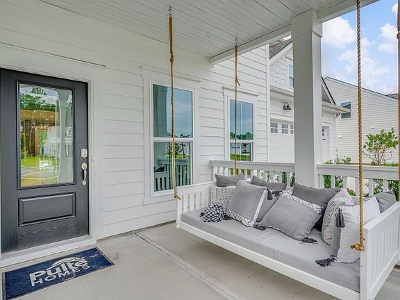 Spacious Front Porch