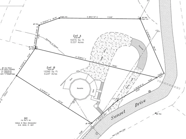99999 Sunset Dr, Asheville, NC 28804