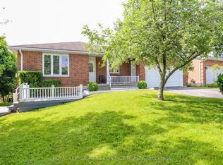 1 Mariposa Dr, Orillia, ON L3V 7G6