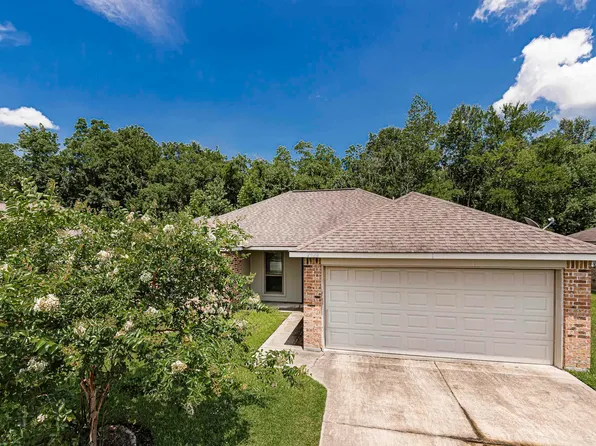 2028 S Helens Way Ave, Gonzales, LA 70737