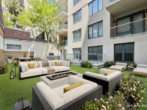 244 East 52nd Street image 1 of 15