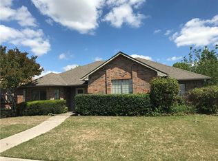 3706 Cromwell Dr, Carrollton, TX 75007