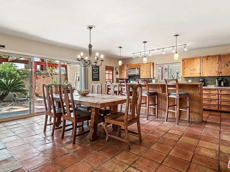 Old Prospector Trl — Photo 8