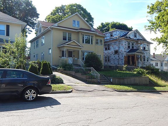 2nd image of 4 Guild Rd