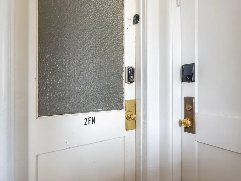 315 Frederick St #B — Photo 29