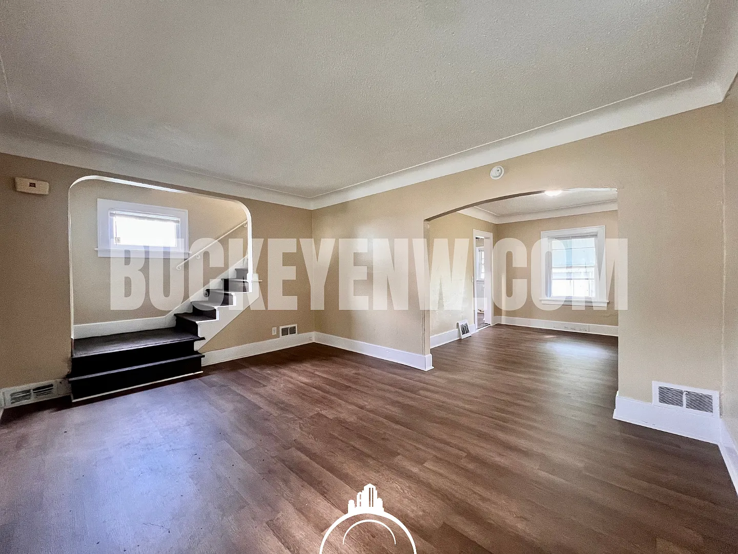 3 Bedroom House — Photo 3