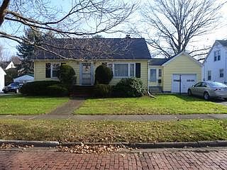 2nd image of 66 Lovall Ave