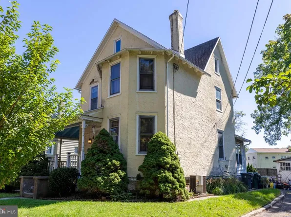 127 Central Ave, Glenside, PA 19038