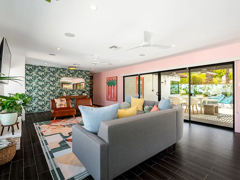 371 S Pablo Dr — Photo 11