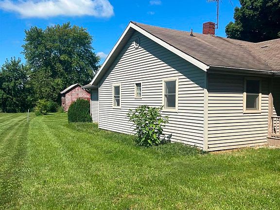 SIDE EXTERIOR