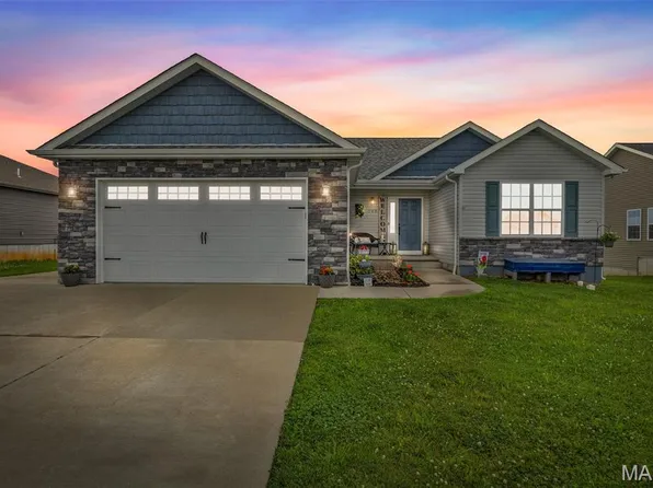 708 Eastwood Ct, Farmington, MO 63640