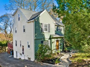 53 Vista Ter, New Haven, CT 06515