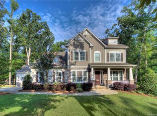 1036 Crofton Dr, Waxhaw, NC 28173