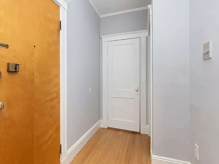 131 Park Dr #33B — Photo 3