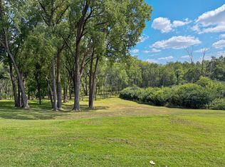3032 Labore Rd, Little Canada, MN 55109