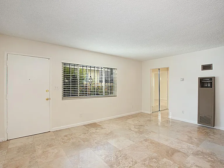 4140 Utah St — Photo 10
