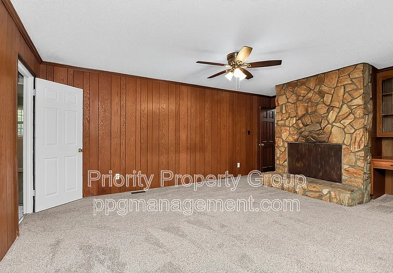 3916 Piney Grove Rd — Photo 16