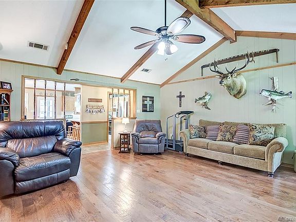 5th image of 7412 Millwood Dr