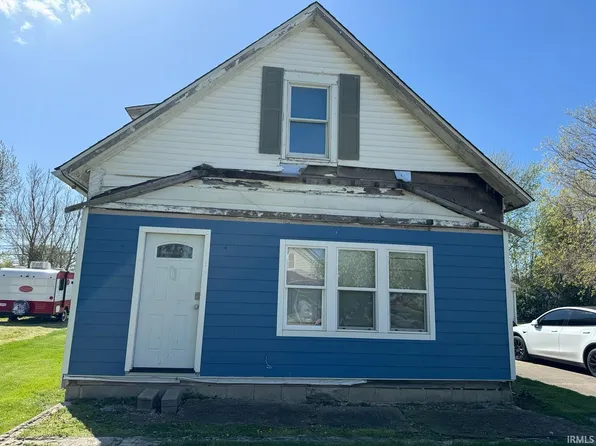 210 S Main St, Otterbein, IN 47970
