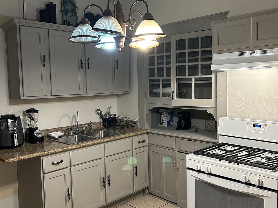 1st image of 4023 N Claiborne Ave