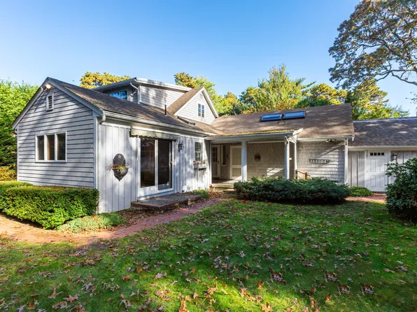 11 Stuart Street, Brewster, MA 02631