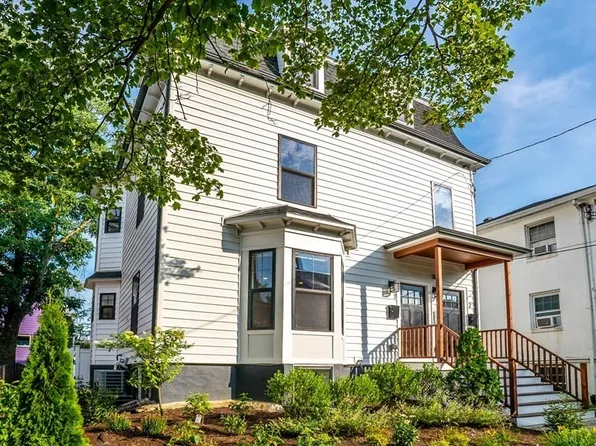 38 Chester St #1, Somerville, MA 02144