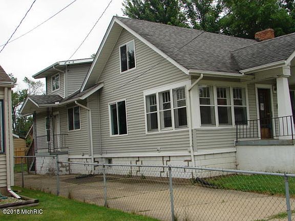 2nd image of 15 Riverview Ave