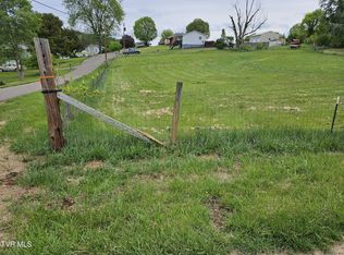 66 Jones Dr, Lebanon, VA 24266