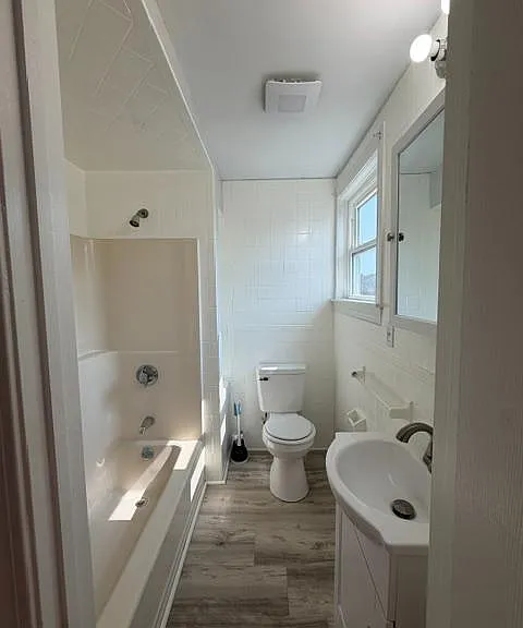 Unit Photo