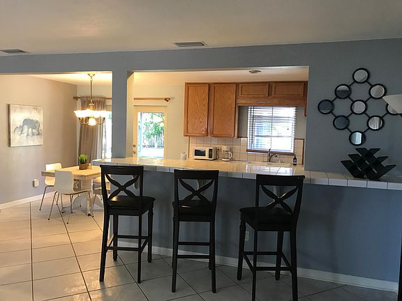 4th image of 2513 Renatta Dr