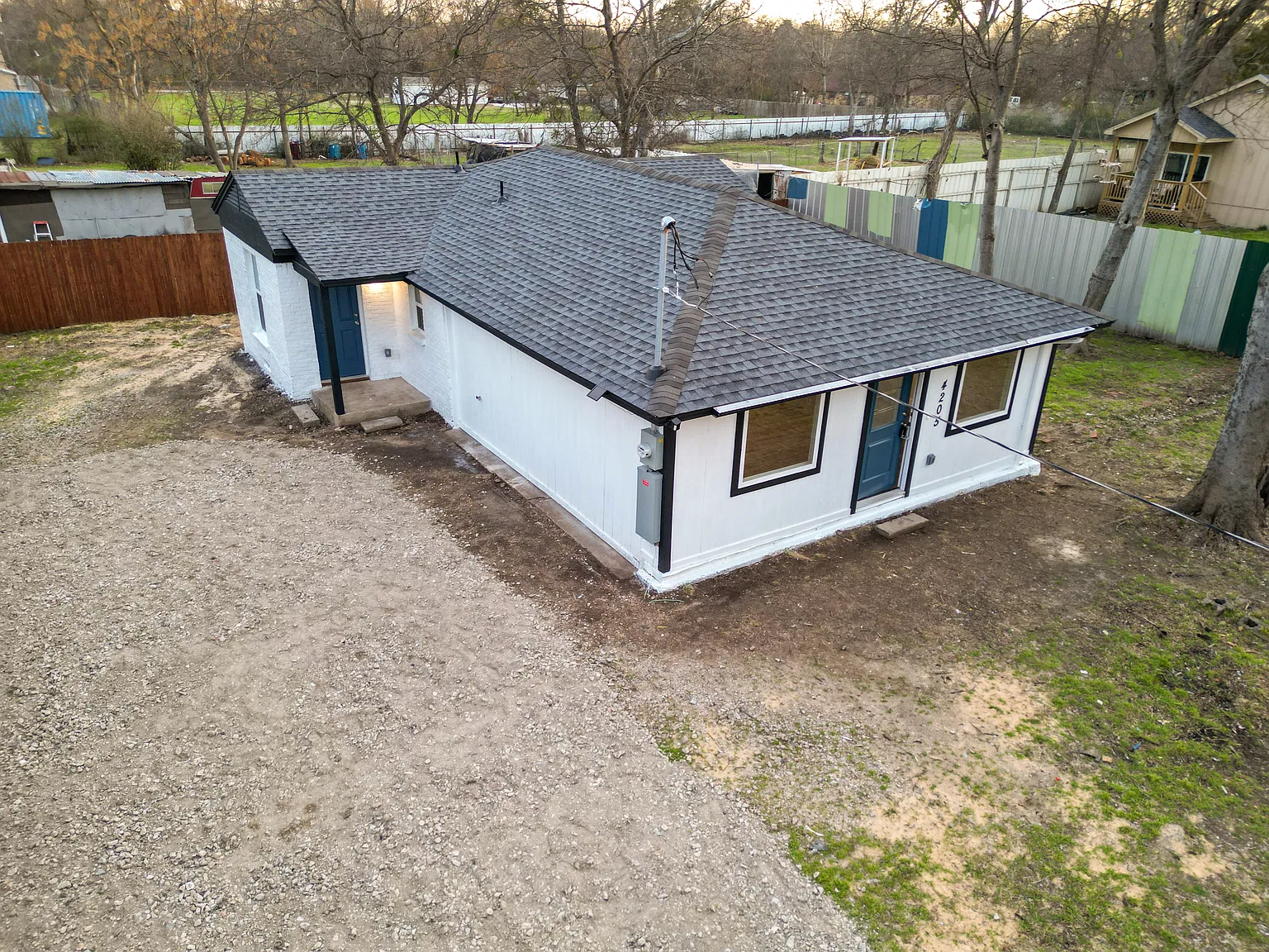 2 bed, 988 sqft, $1,800 — Photo 2