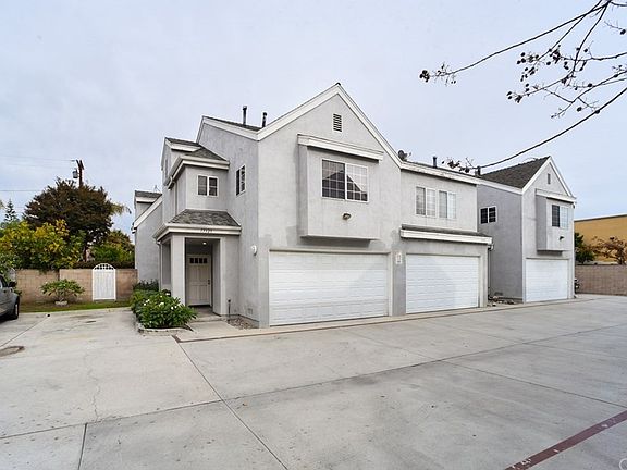 3rd image of 13325 Gateway Ln