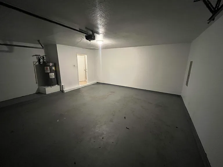 10 Merrie Cir — Photo 11