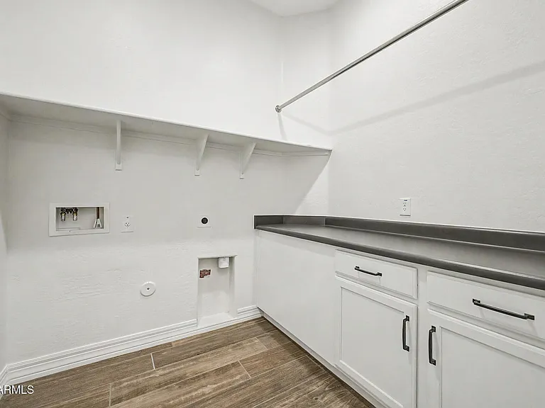3205 N 198th Ln — Photo 37