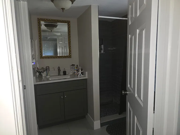 1665 Moreno Ave — Photo 8