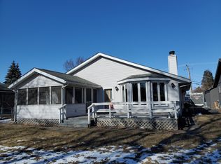 3321 Venice Ln, McHenry, IL 60050