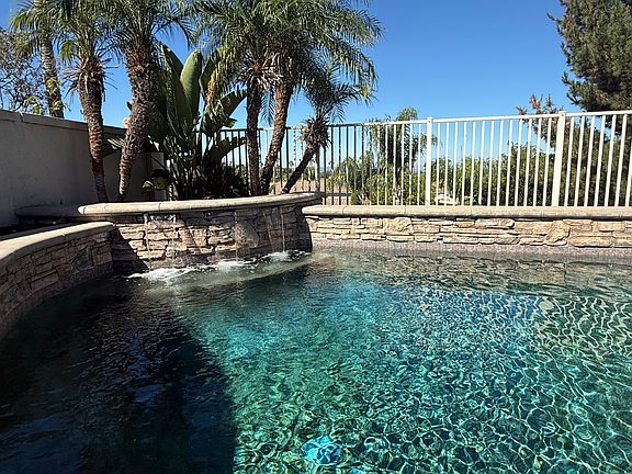 You know you want to jump in!